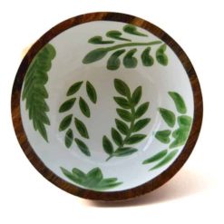 houten schaaltje groene bladeren