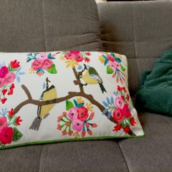 rechthoekig kussen met vogels en bloemen, rechthoekig kussen kwaliteit, pimpelmees kussen, kussen vogels