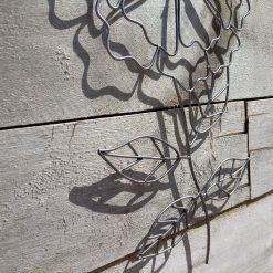 wanddecoratie metalen bloem, bloem van ijzerdraad, wanddeco bloem, cadeau tiener, accessoire meisjeskamer, cadeau bloem oma