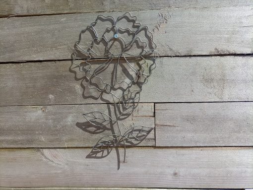 wanddecoratie metalen bloem, bloem van ijzerdraad, wanddeco bloem, cadeau tiener, accessoire meisjeskamer, cadeau bloem oma