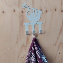 wandhaak met luiaard, kinderkamer kapstok, kinder wandhaak, metalen wandhaak kind, kinderkamer accessoire