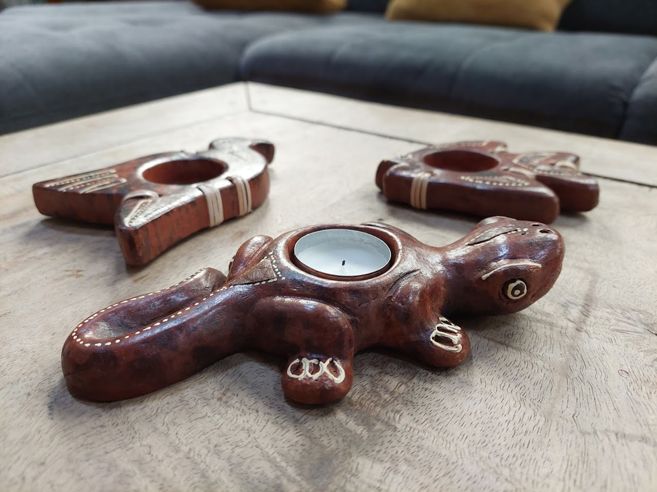 waxinelichthouder terracotta, natuurlijke materialen woonaccessoire, klein cadeau voor huwelijk, huwelijksgeschenk, beeldje duif, waxinelichthouder duif