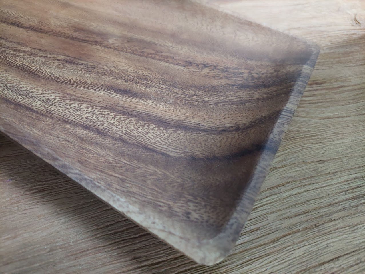 houten dienblad rechthoekig, rechthoekig dienblad, kinta serveerplank, fsc hout dienblad, onderbord kaarsen, hapjesplank