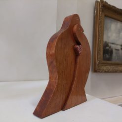 houten beeld liefde, beeld tortelduifjes hart, houten beeld cadeau huwelijk verloving, modern houten beeld vogel liefde
