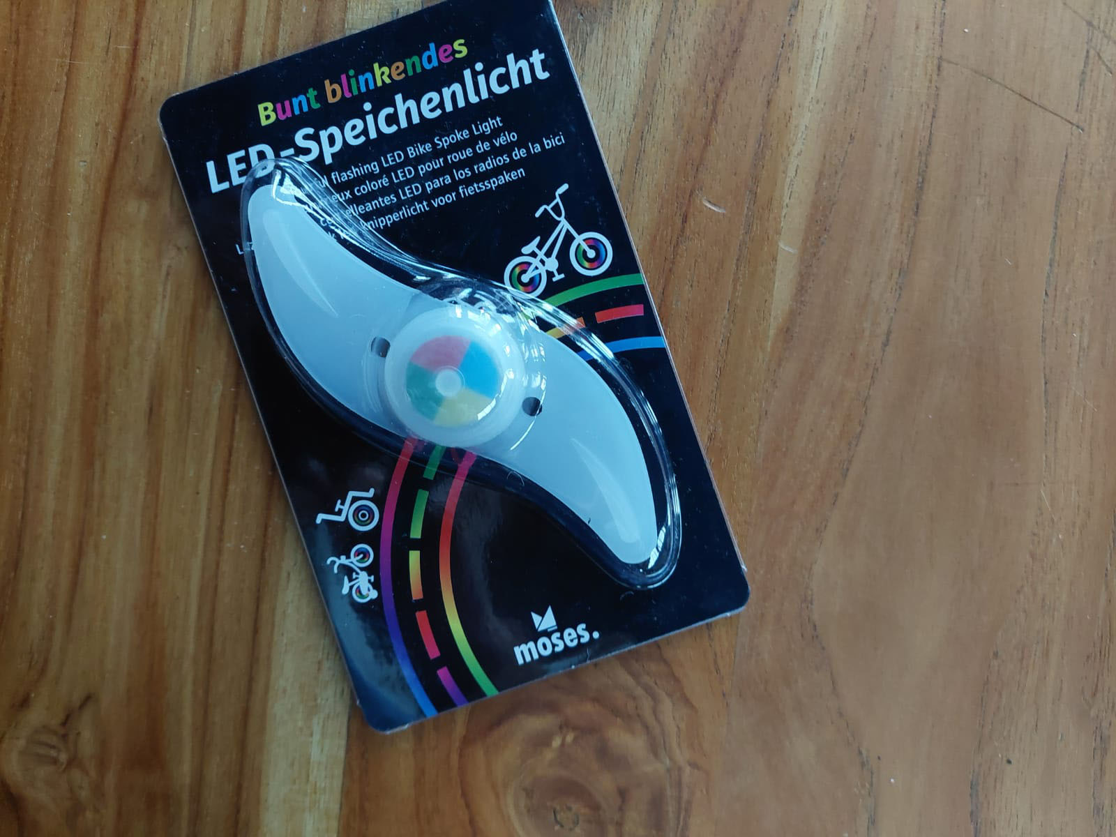 spaakverlichting 3 kleuren, verlichting voor tussen de spaken, cadeau accessoire kinderfiets, veilige fietsverlichting, schoencadeau