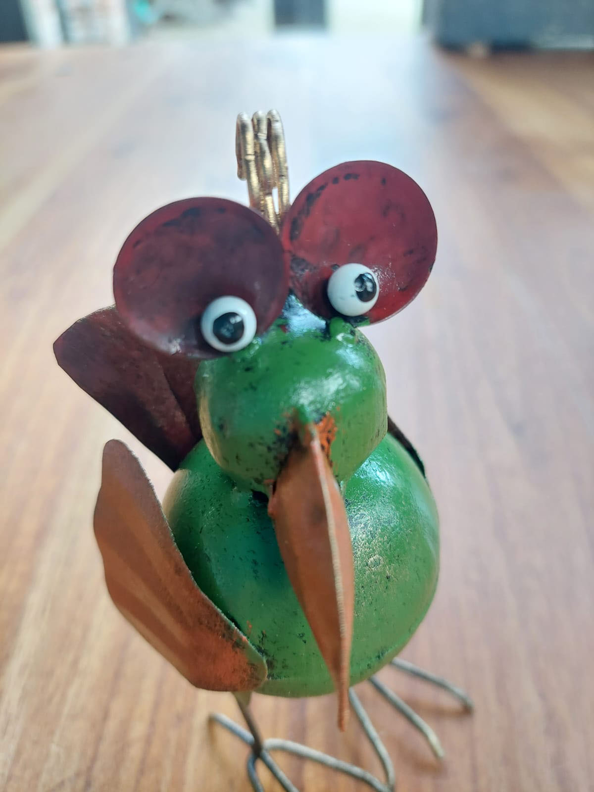 vogelbeeld ijzer, kip beeld, cadeau voor hem, cadeautje voor tiener, kado dat altijd goed valt, gerecycled metaal vogelbeeld