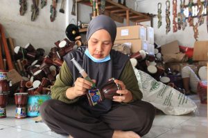 houten muziekinstrumenten voor kinderen, fairtrade muziekinstrument, muziekinstrument van bamboe en kokos, fairtrade uit Thailand