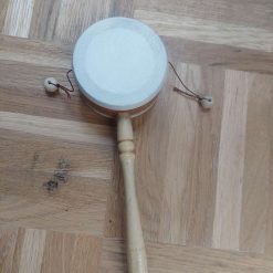 draaitrommel, houten muziekinstrument, trommeltje, muziekinstrumenten voor kleuterschool