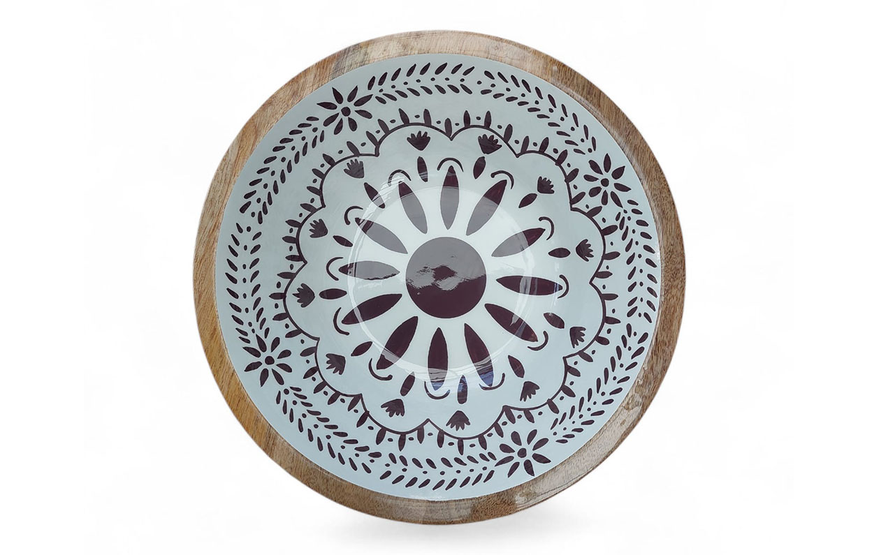 houten schaal met print, only natural schaal, houten serveerschaal, grote houten schaal met patroon, fruitschaal van hout en beschilderd