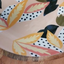 Houten schaal met print in aardetinten, slabestek en schaal dezelfde design, cadeau huwelijk