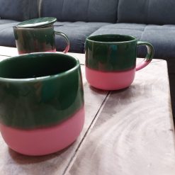 ruime mok met oor, set koffiekop en theekop in hetzelfde design, kop 400 ml, fairtrade mok in 2 kleuren groen en roze