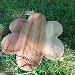 kinta houten bord, bord bloemvorm, ontbijtbord vorm, serveerbord organische vorm, cadeau voor hem of haar