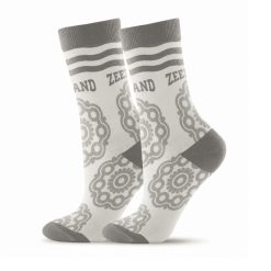 sokken met zeeuwse knop unisex, cadeau voor hem en haar sokken zeeland
