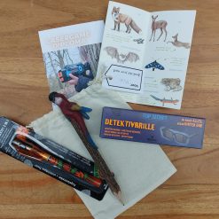 Detective thema kinderfeestje uitdeelzakje voor kinderfeestje met duurzame cadeautjes en natuurspeelgoed