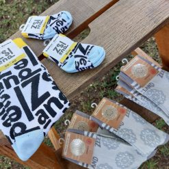 zeeuwse sokken met zeeuwse tekst, zeeuwse sokken unisex, cadeau baby en ouders