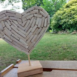 houten beeld hart driftwood