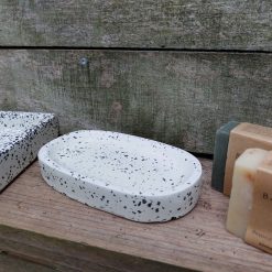 Terrazzo zeepschaal zwart wit 14 x 7,5 cm